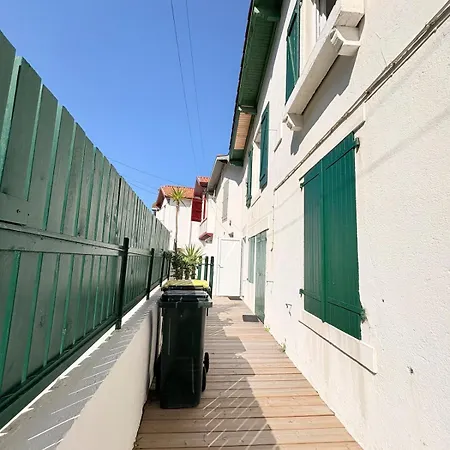 Proche Cote Des Basques - T2 Renove Биарриц
